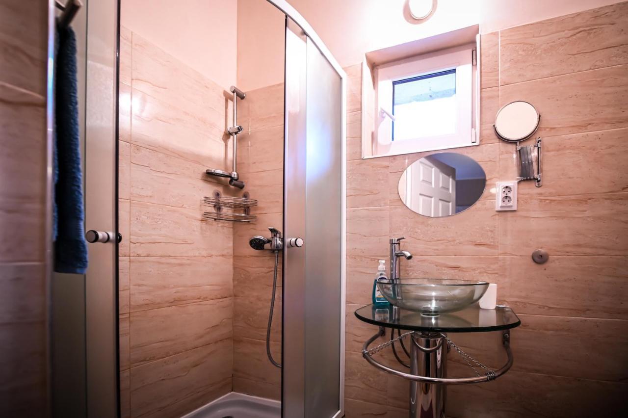 Jules' Sunny, Spacious And Central Apartment 시비우 외부 사진