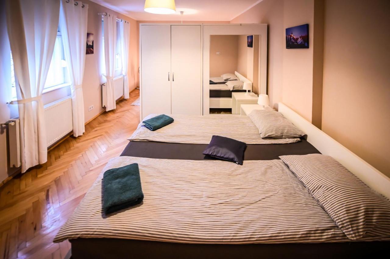 Jules' Sunny, Spacious And Central Apartment 시비우 외부 사진